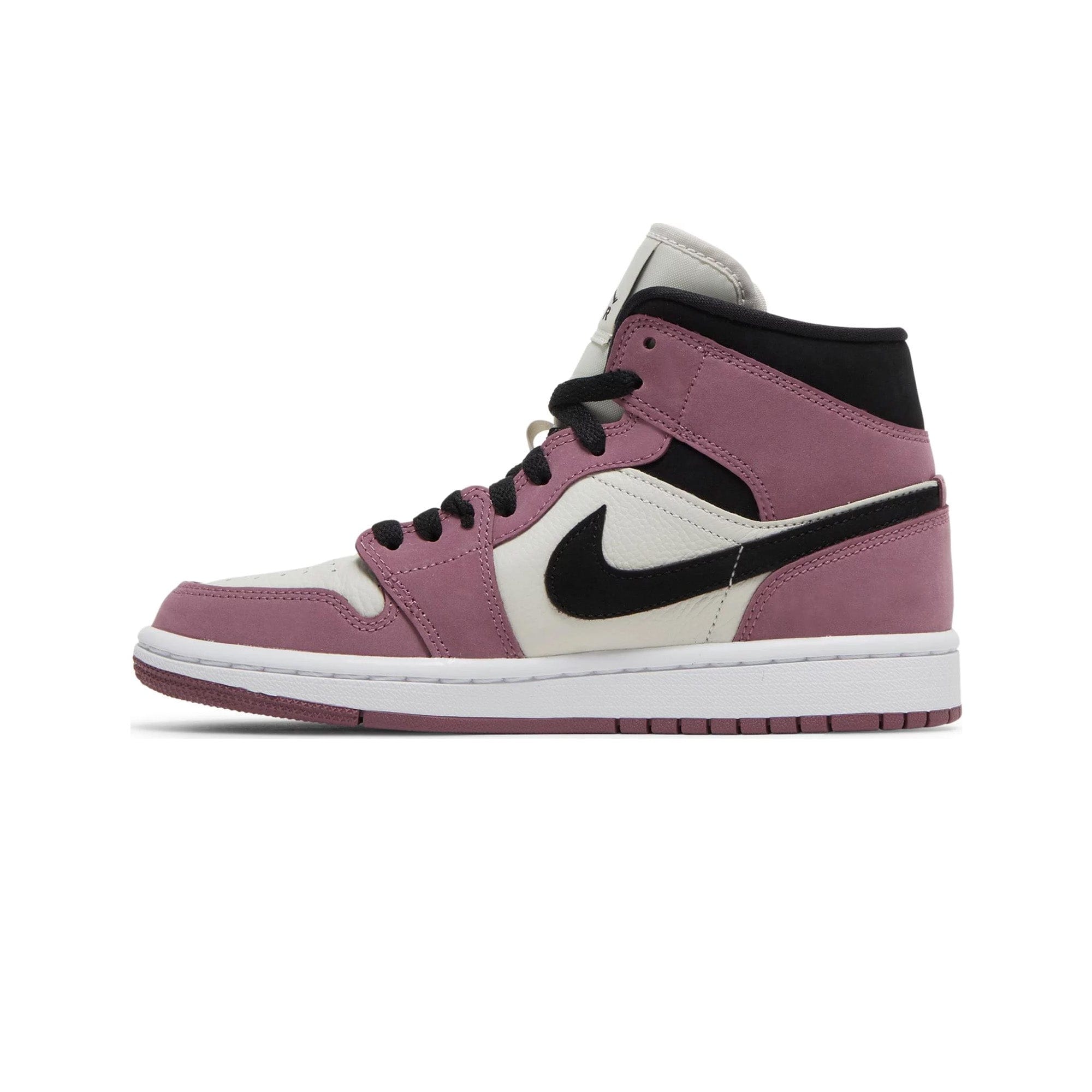 Air Jordan 1 Mid SE Light Mulberry Women's (2022)