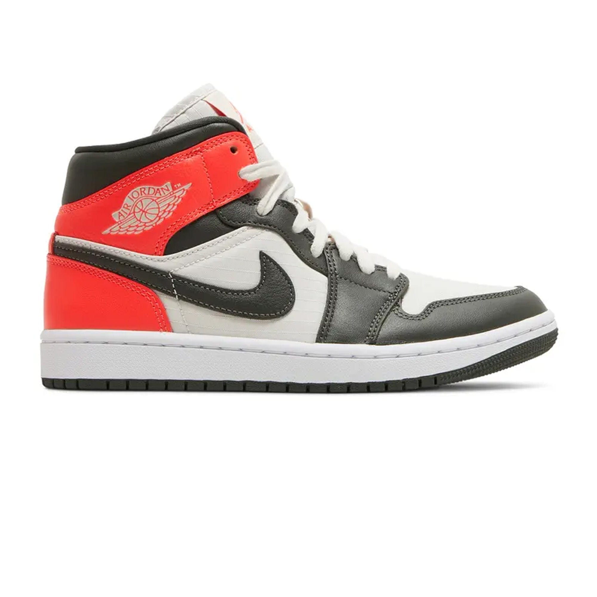 Air Jordan 1 Mid Newsprint Light Orewood Brown W (2022)