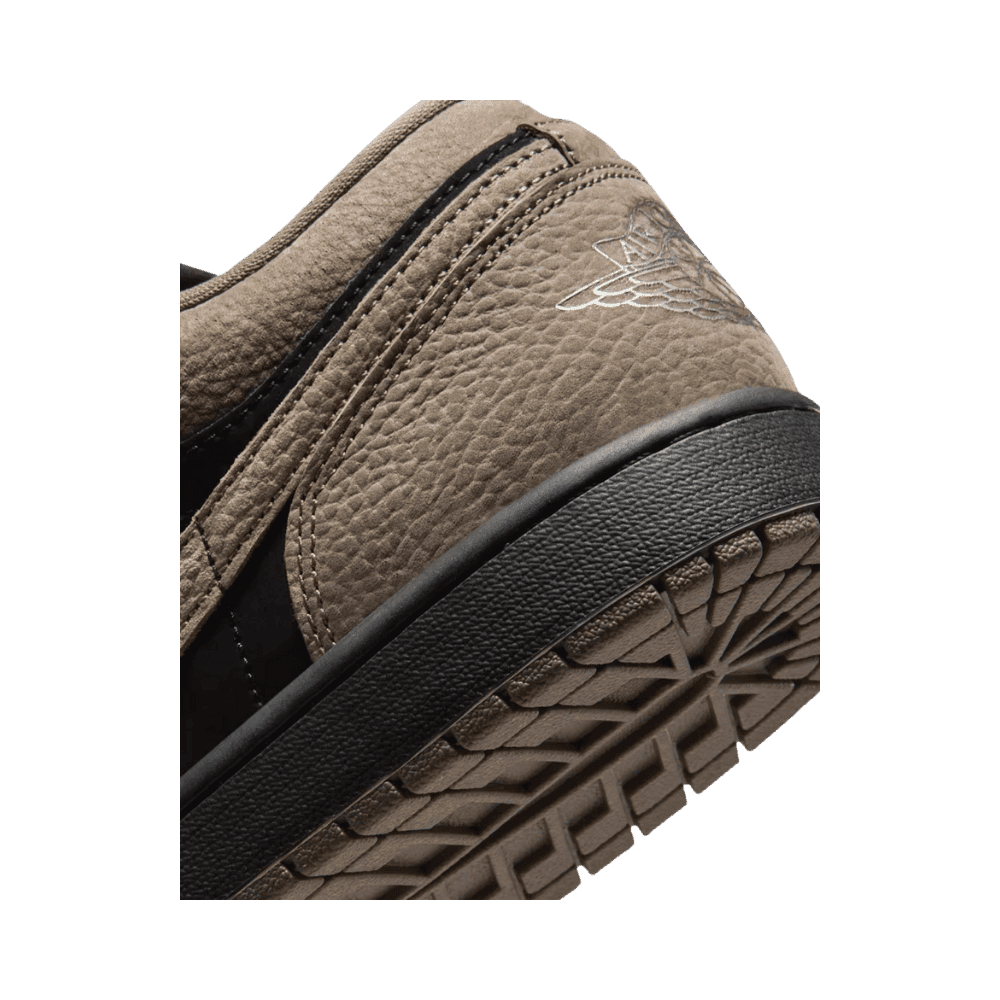 Air Jordan 1 Low SE Mocha Olive Grey