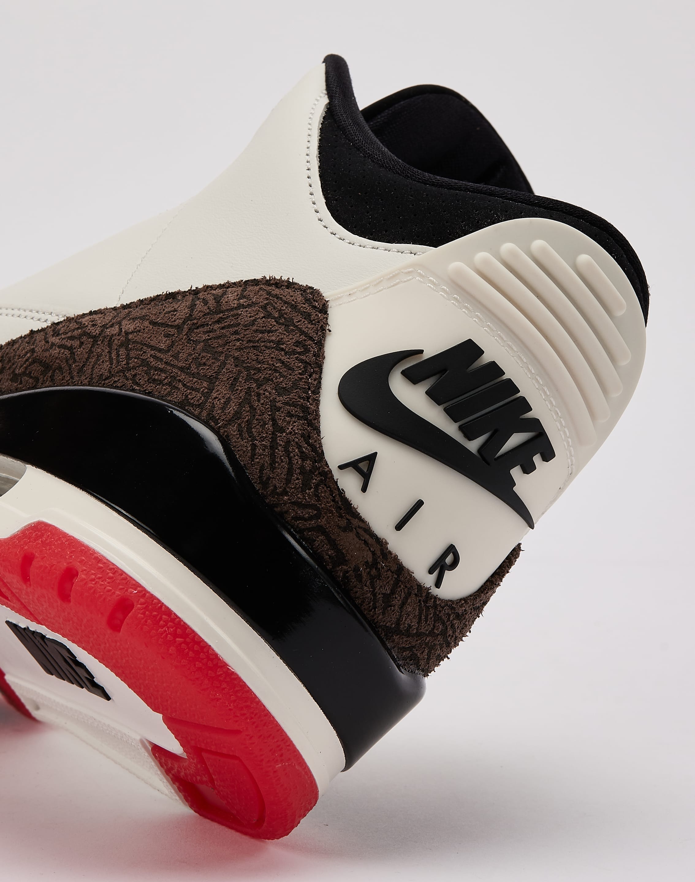 Air Jordan Jordan Air Jordan 3 Retro Sail and University Red