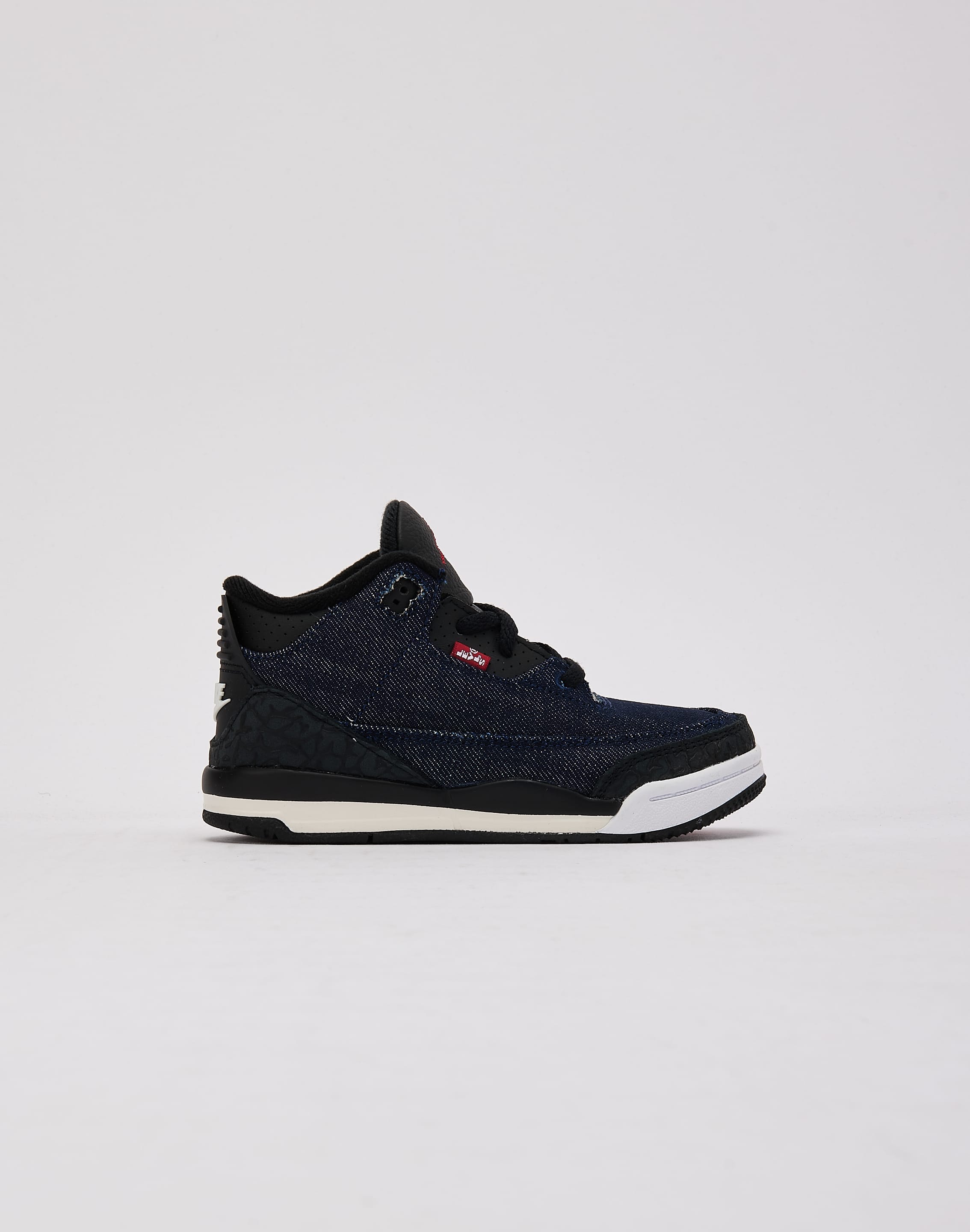 Air Jordan Jordan Air Jordan 3 Retro x Levi's Indigo and Gym Red Pre - School