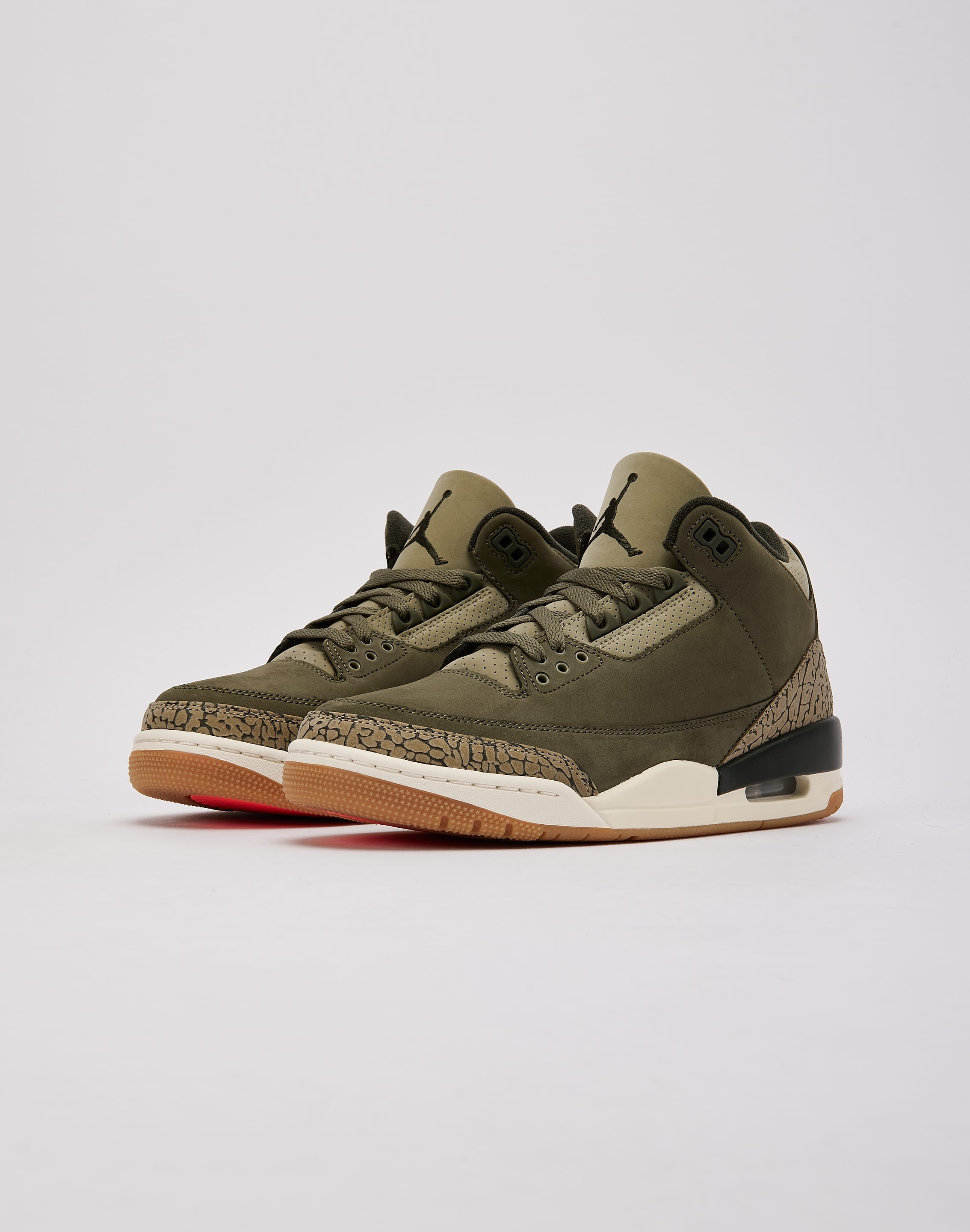 Air Jordan Jordan Air Jordan 3 Retro Medium Olive