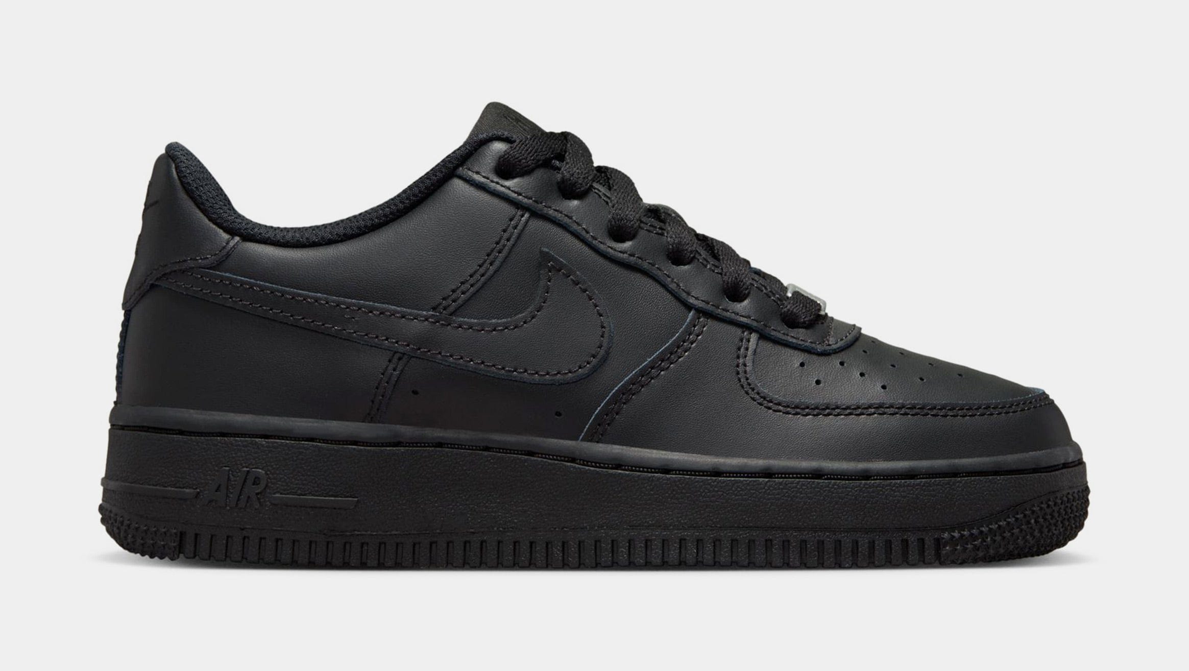 Nike Air Force 1 LE Low Grade School Lifestyle Shoes (Black)