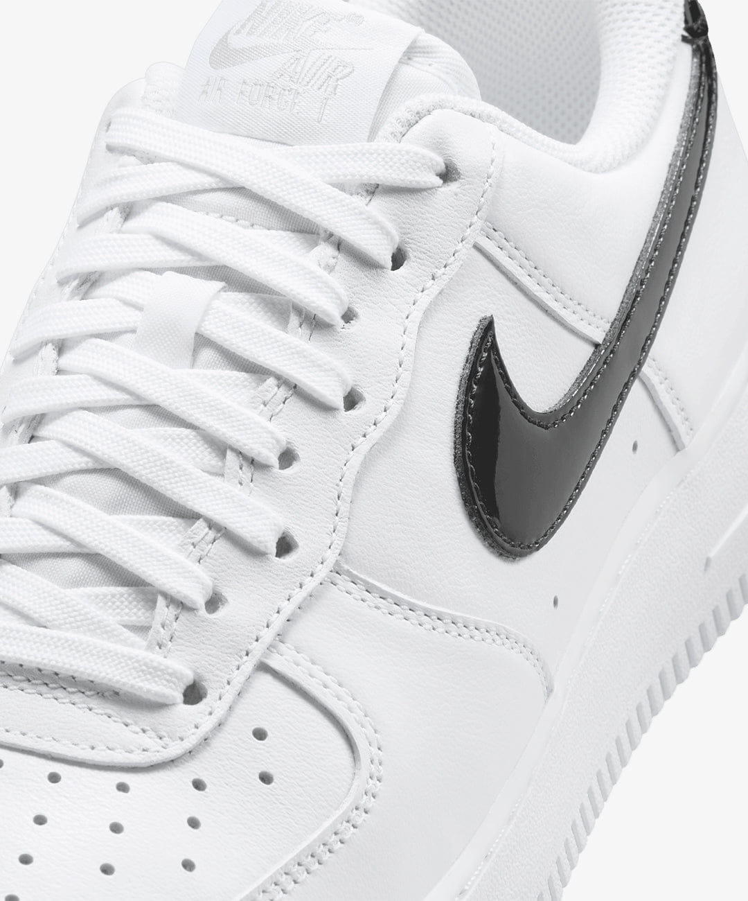 Nike | AIR FORCE 1 '07 SE { WHITE/BLACK - METALLIC SILVER