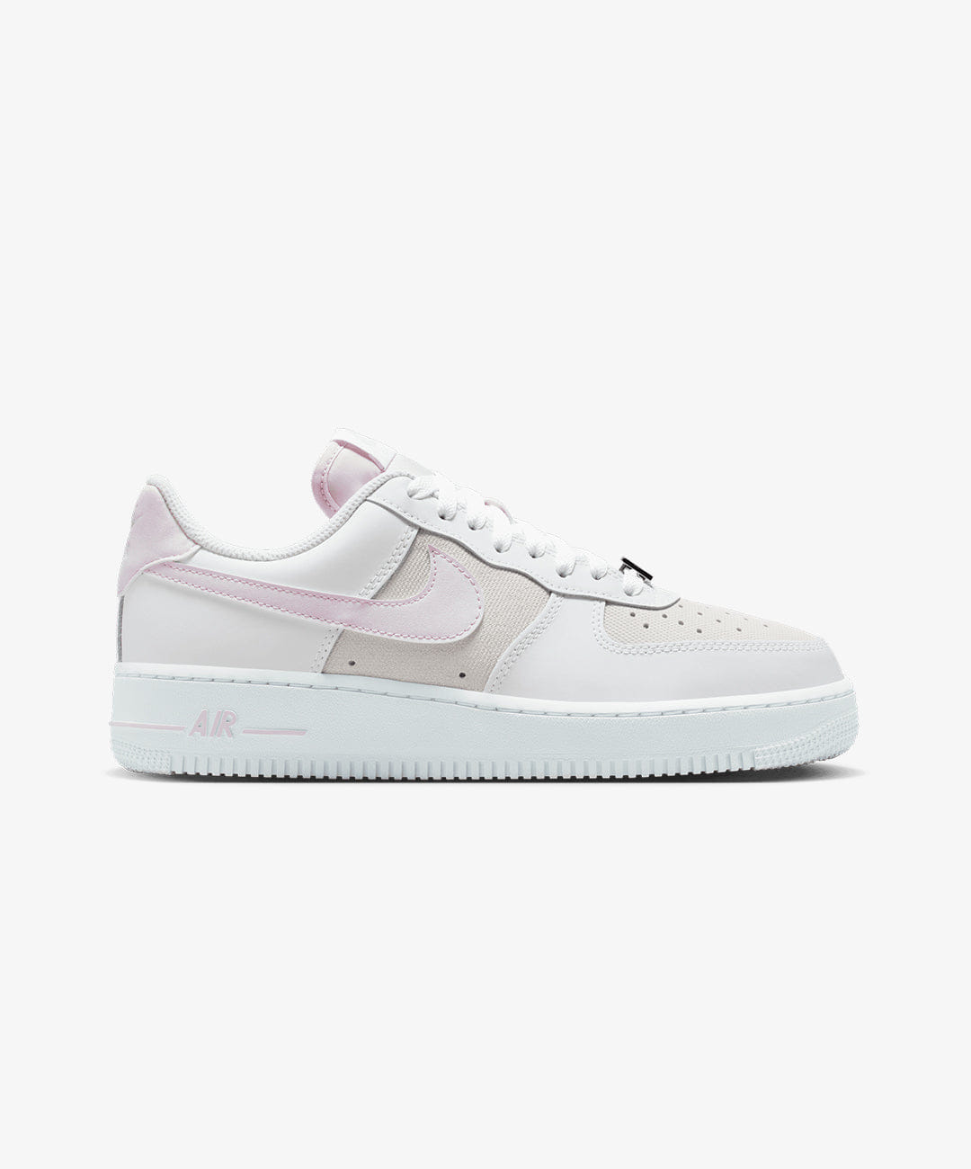 Nike | AIR FORCE 1 '07 SE { WHITE/BLEACHED LILAC - METALLIC SILVER