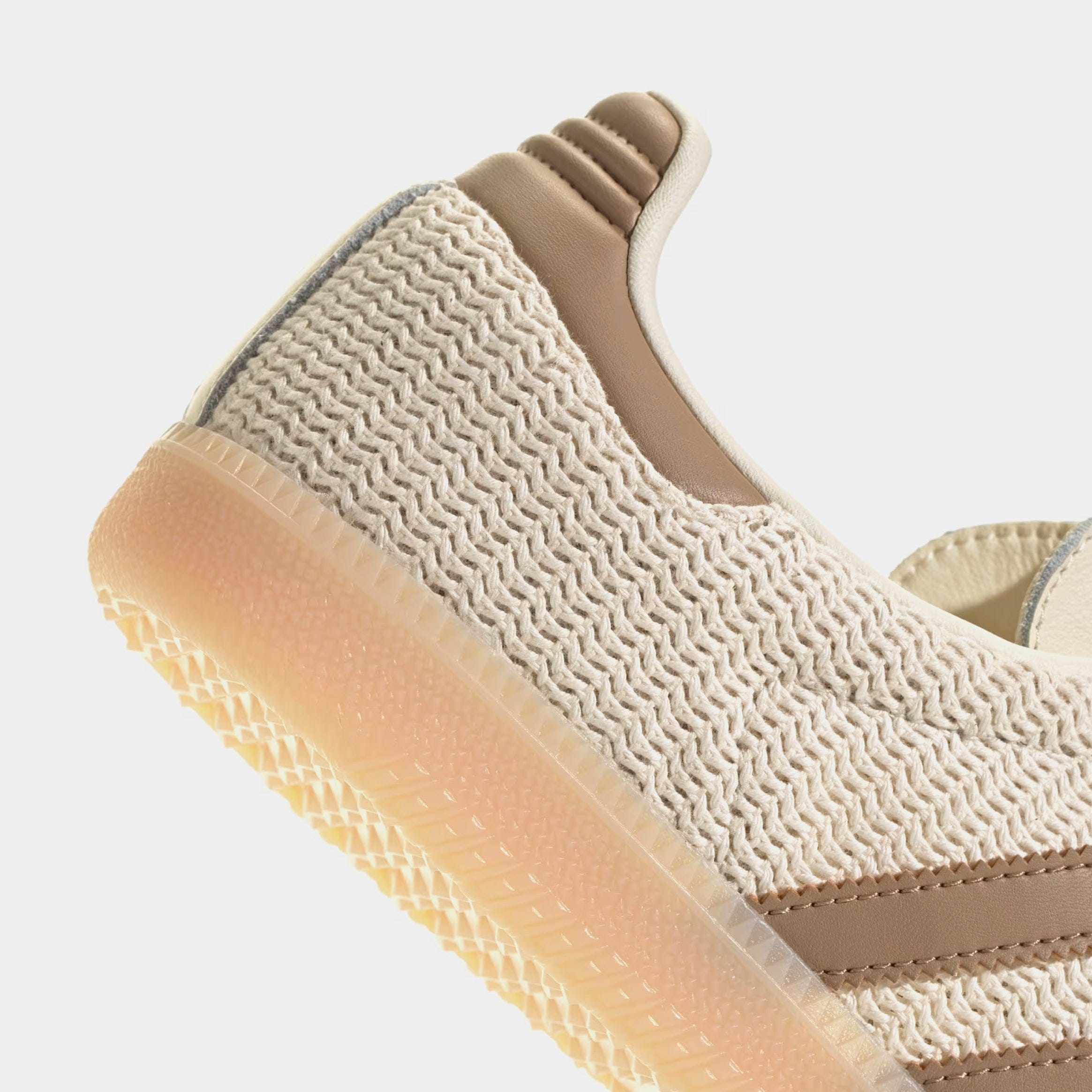 adidas Samba OG Mens Lifestyle Shoes (Cream White/Cardboard/Crystal Sand)