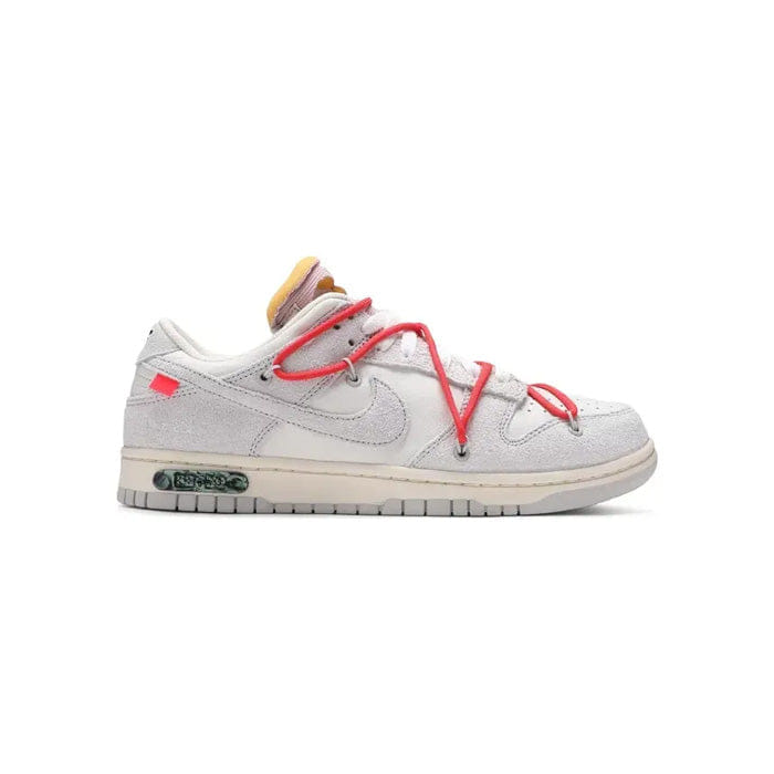 Nike Off - White x Dunk Low Lot 33 of 50