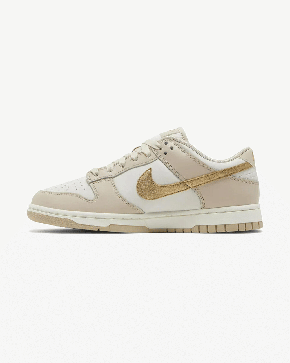 NIKE DUNK LOW WMNS PHANTOM METALLIC GOLD SWOOSH