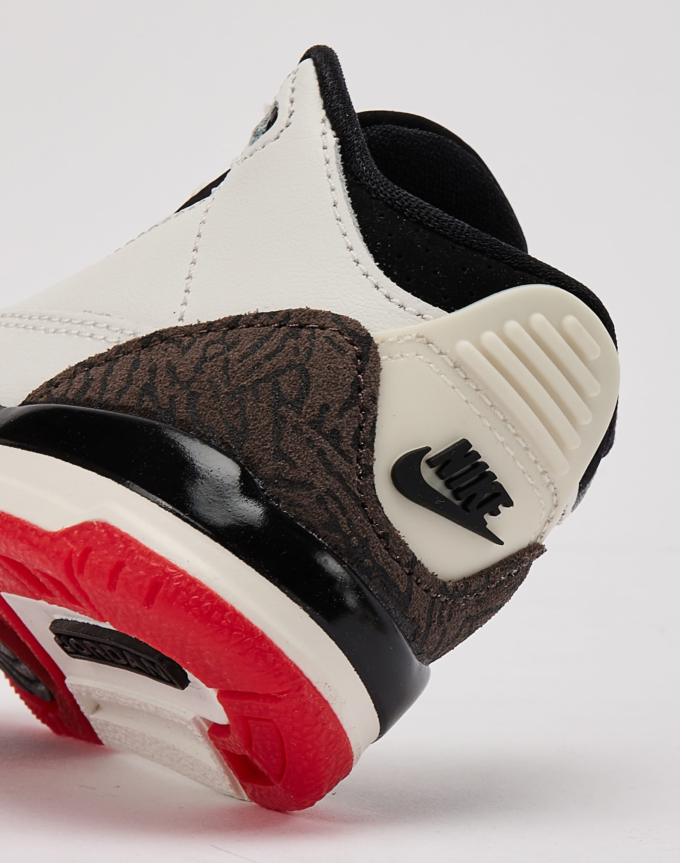 Air Jordan Jordan Air Jordan 3 Retro Sail and University Red Toddler
