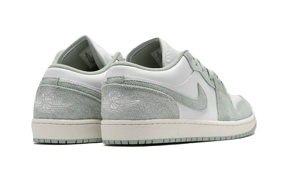 Air Jordan 1 Low SE White Seafoam