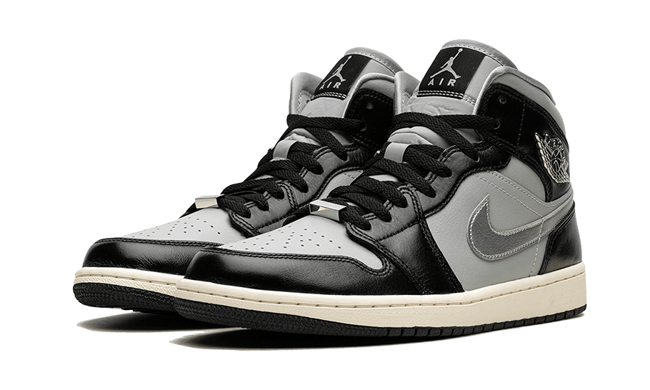 Air Jordan 1 Mid Black Chrome