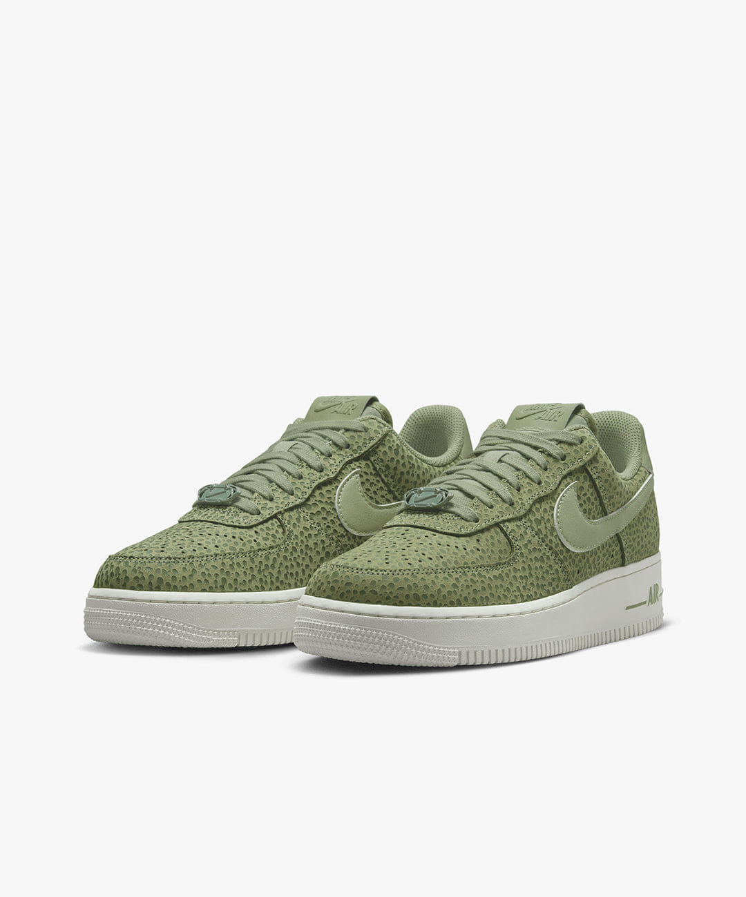 Nike | AIR FORCE 1 '07 PREMIUM { SESAME/OIL GREEN - LIGHT BONE