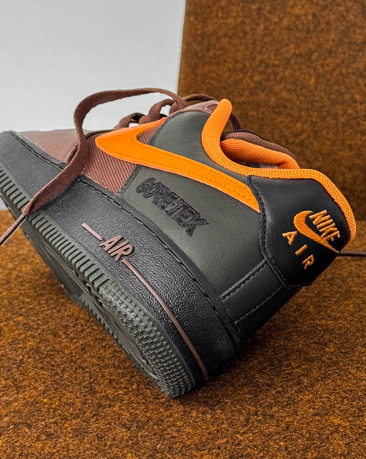 Nike Air Force 1 *Gore - Tex*