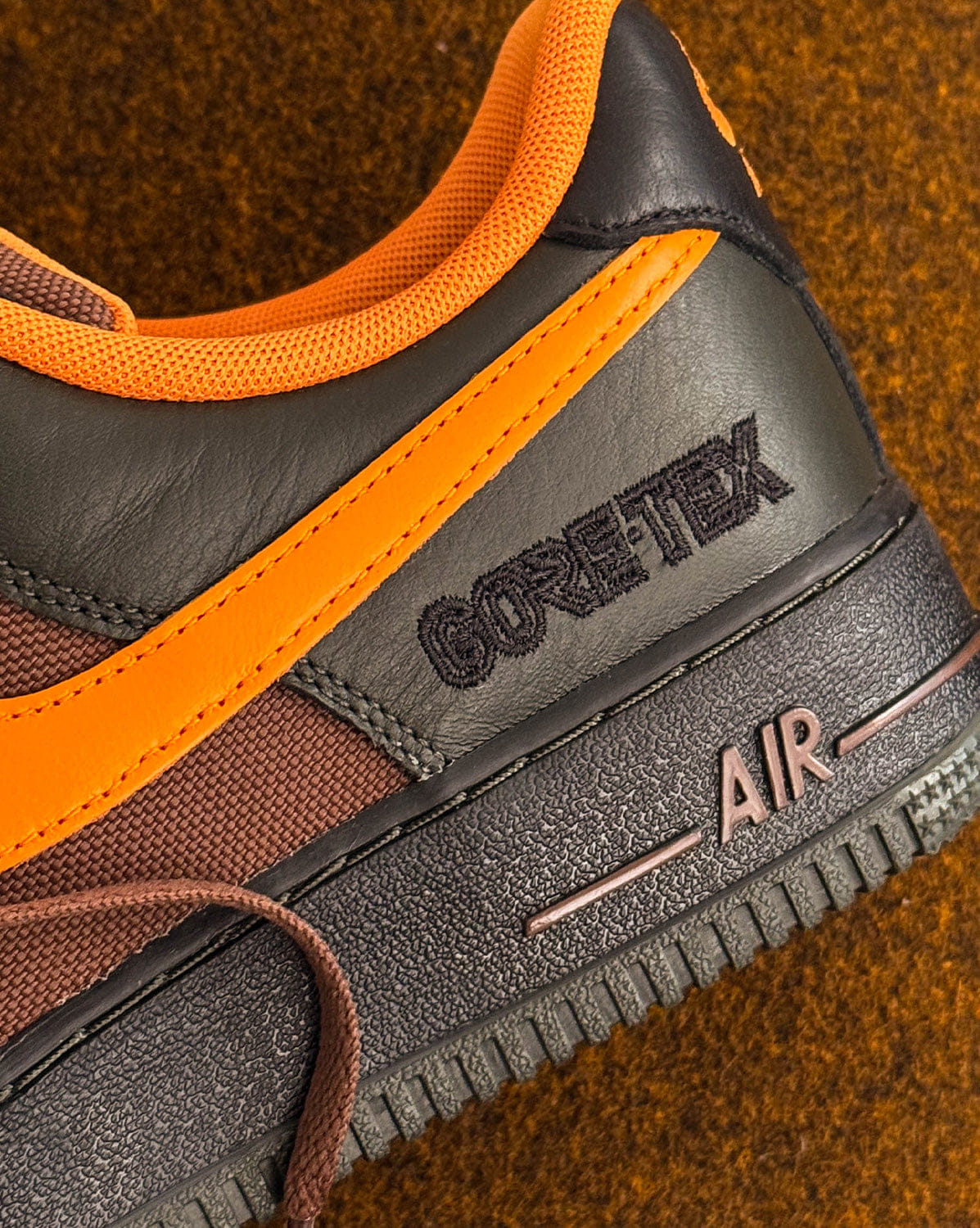 Nike Air Force 1 *Gore - Tex*