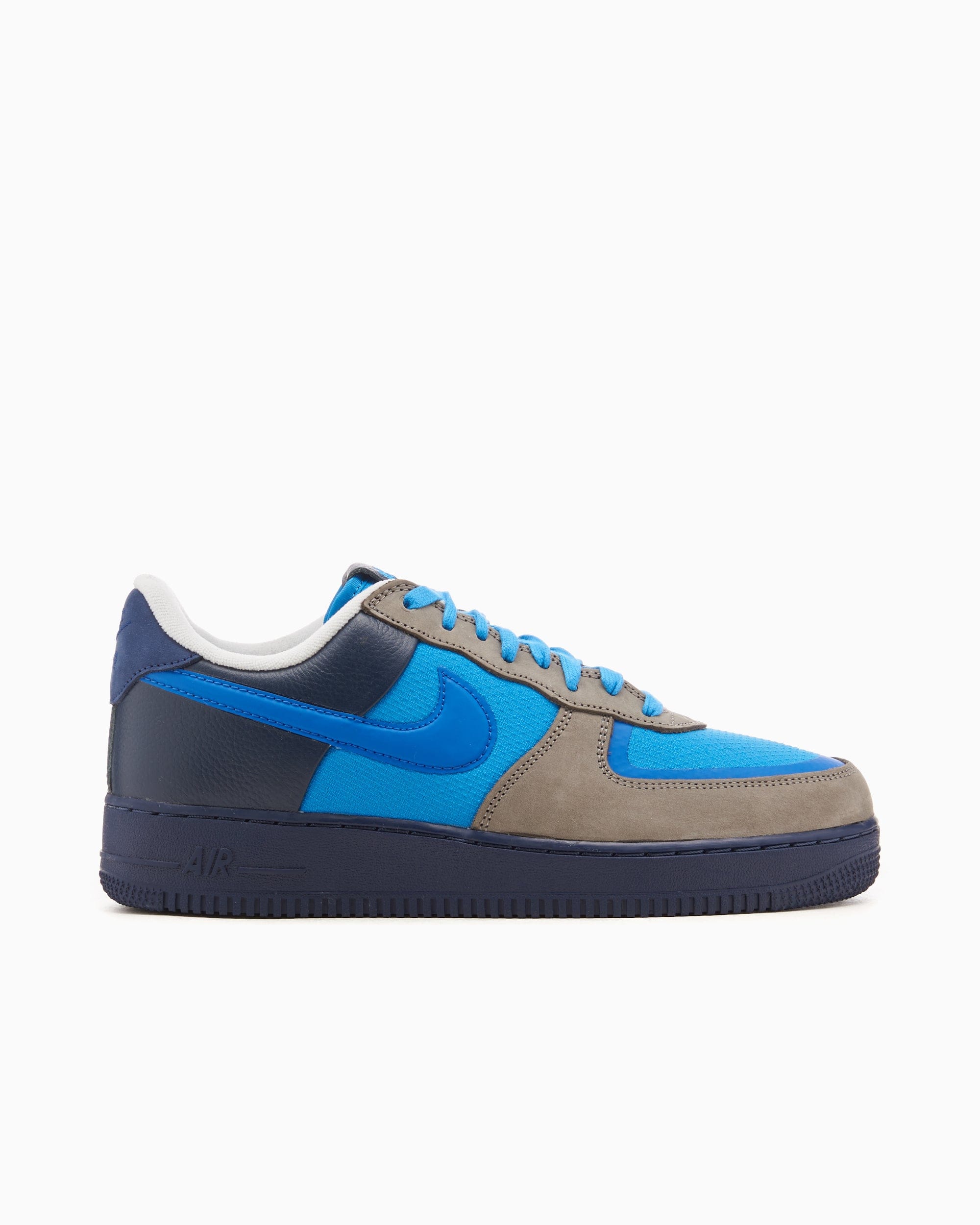 Nike x Stash Air Force 1 Low SP Soft Grey