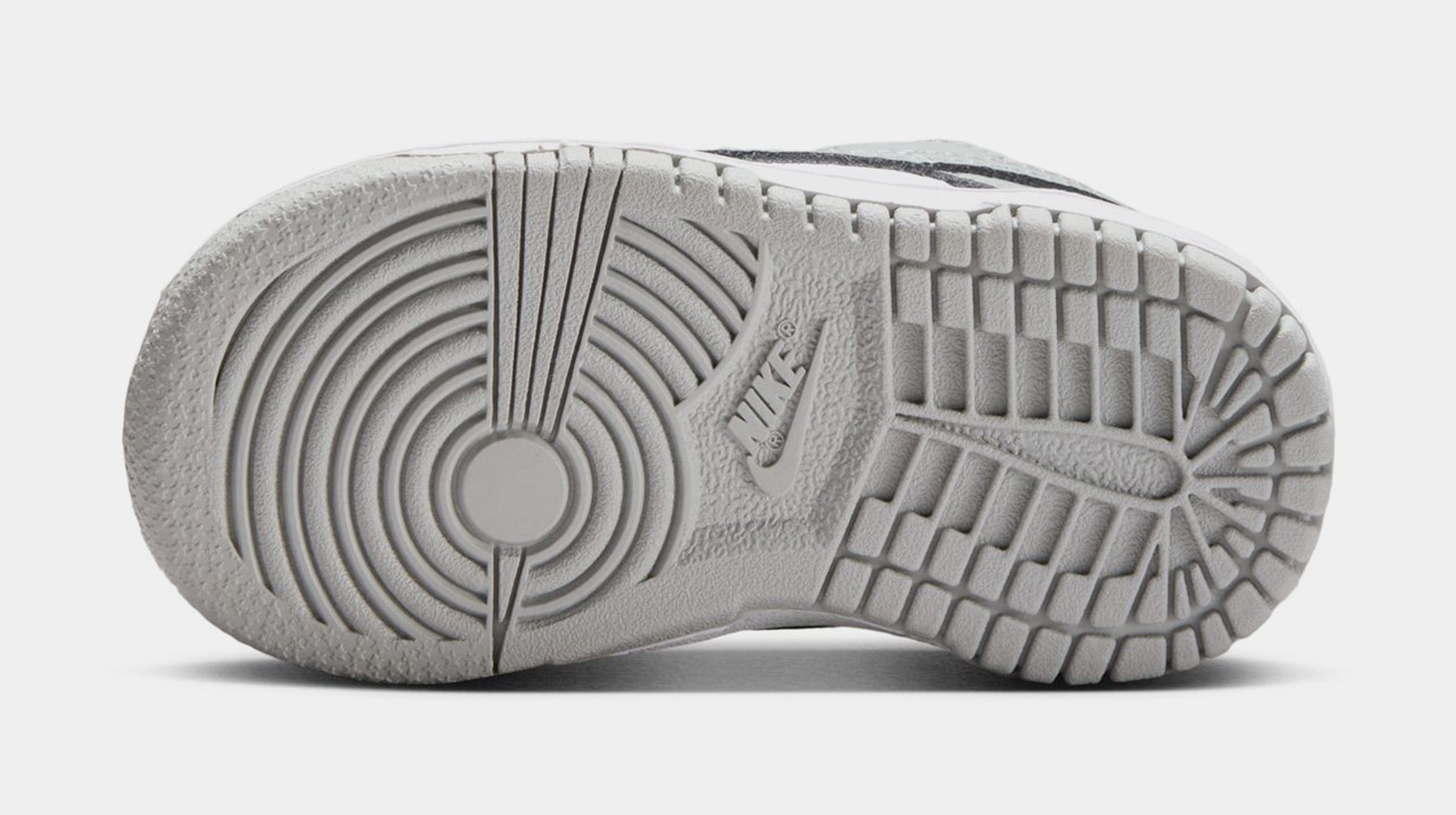 Nike Dunk Low Infant Toddler Lifestyle Shoes (White/White/Light Smoke Grey)