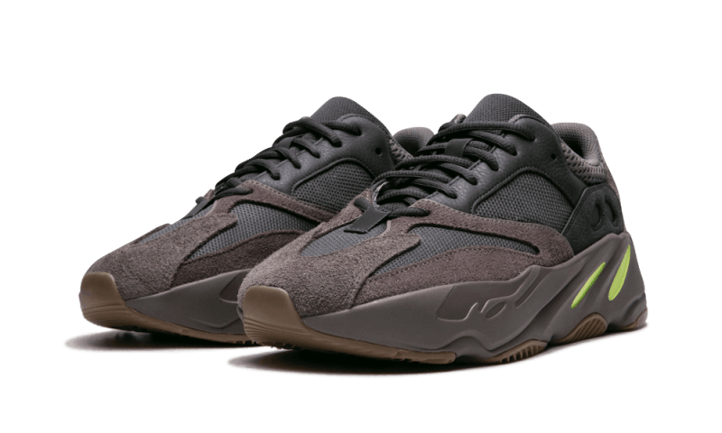 adidas Yeezy 700 Mauve