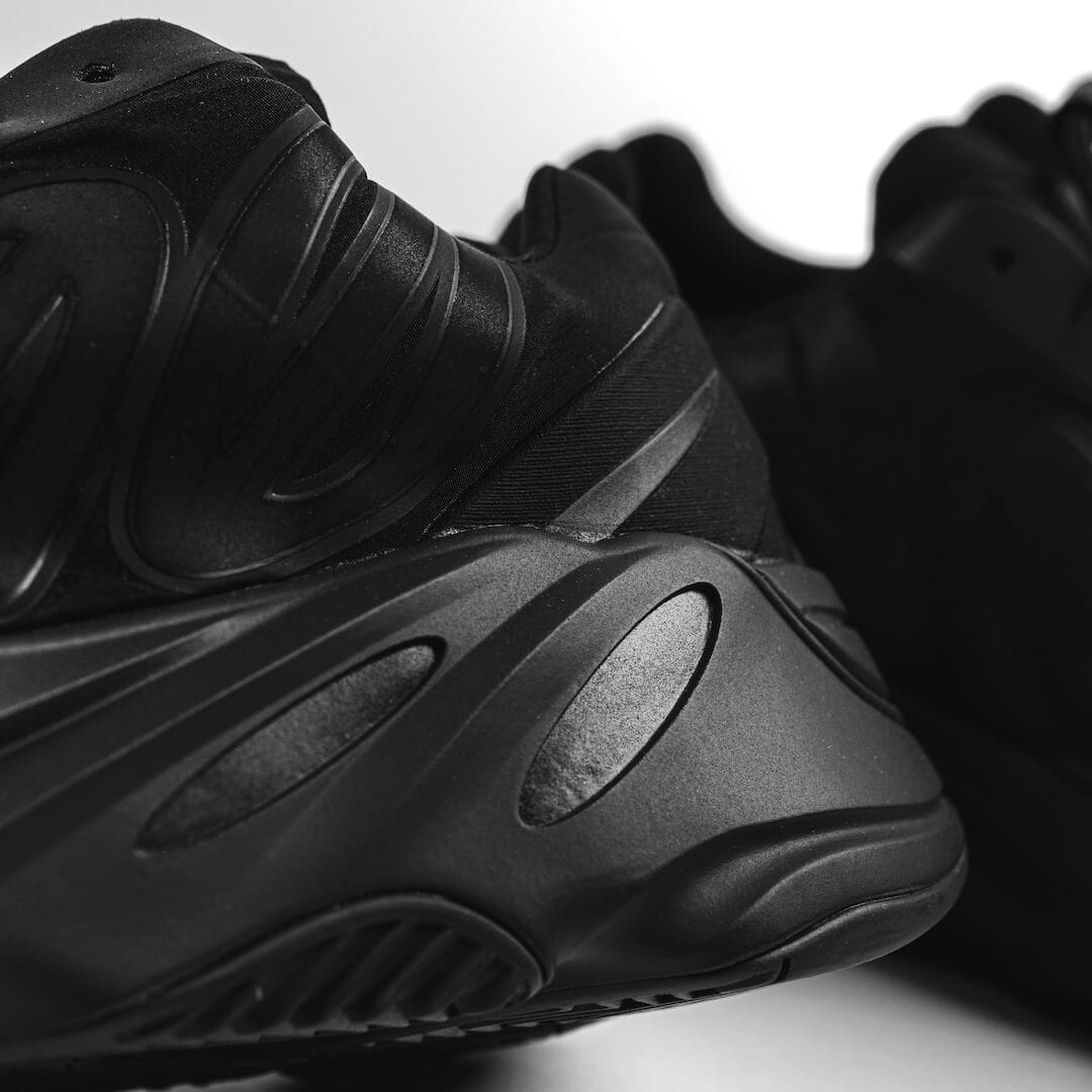 adidas Yeezy 700 MNVN Triple Black