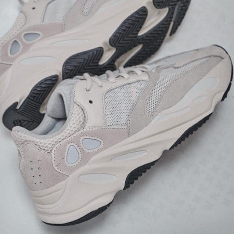 adidas Yeezy 700 Analog