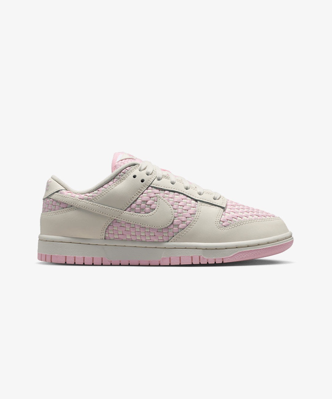 NIKE | DUNK LOW { PINK FOAM/PALE IVORY - SAIL