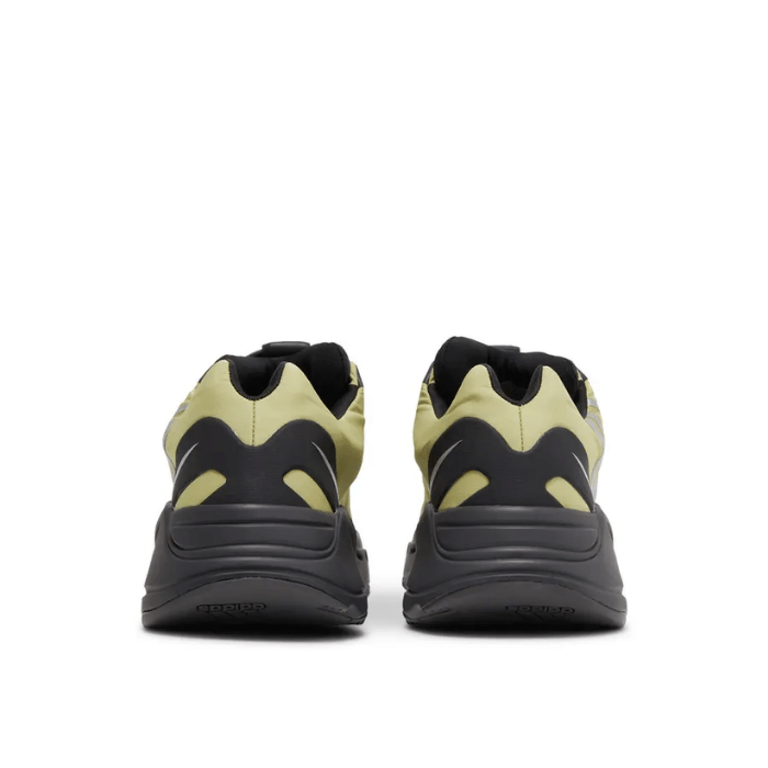 Adidas Yeezy Boost 700 MNVN Resin