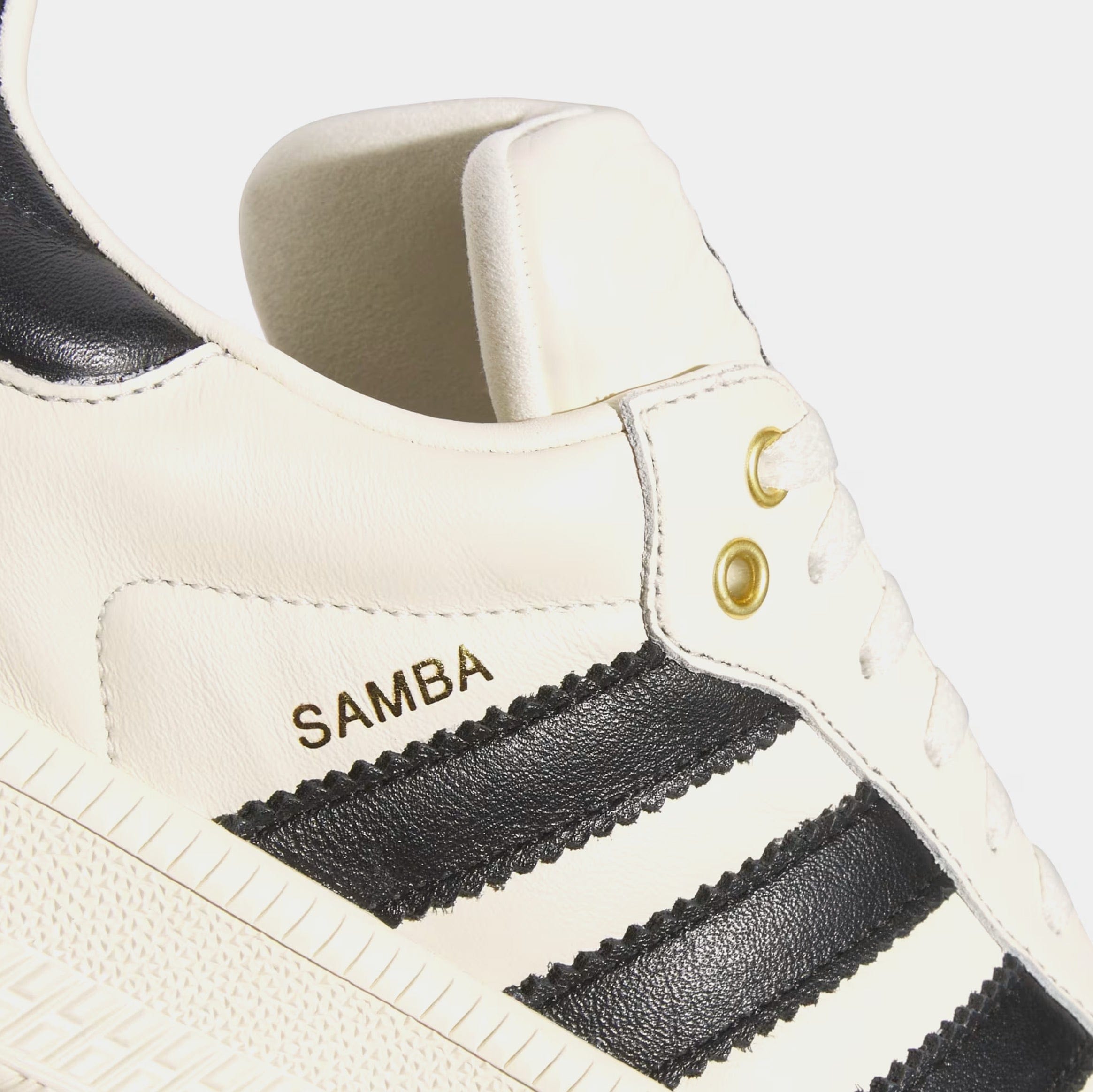 adidas Shoe Palace Exclusive Samba XLG Mens Lifestyle Shoes (Beige/Black)