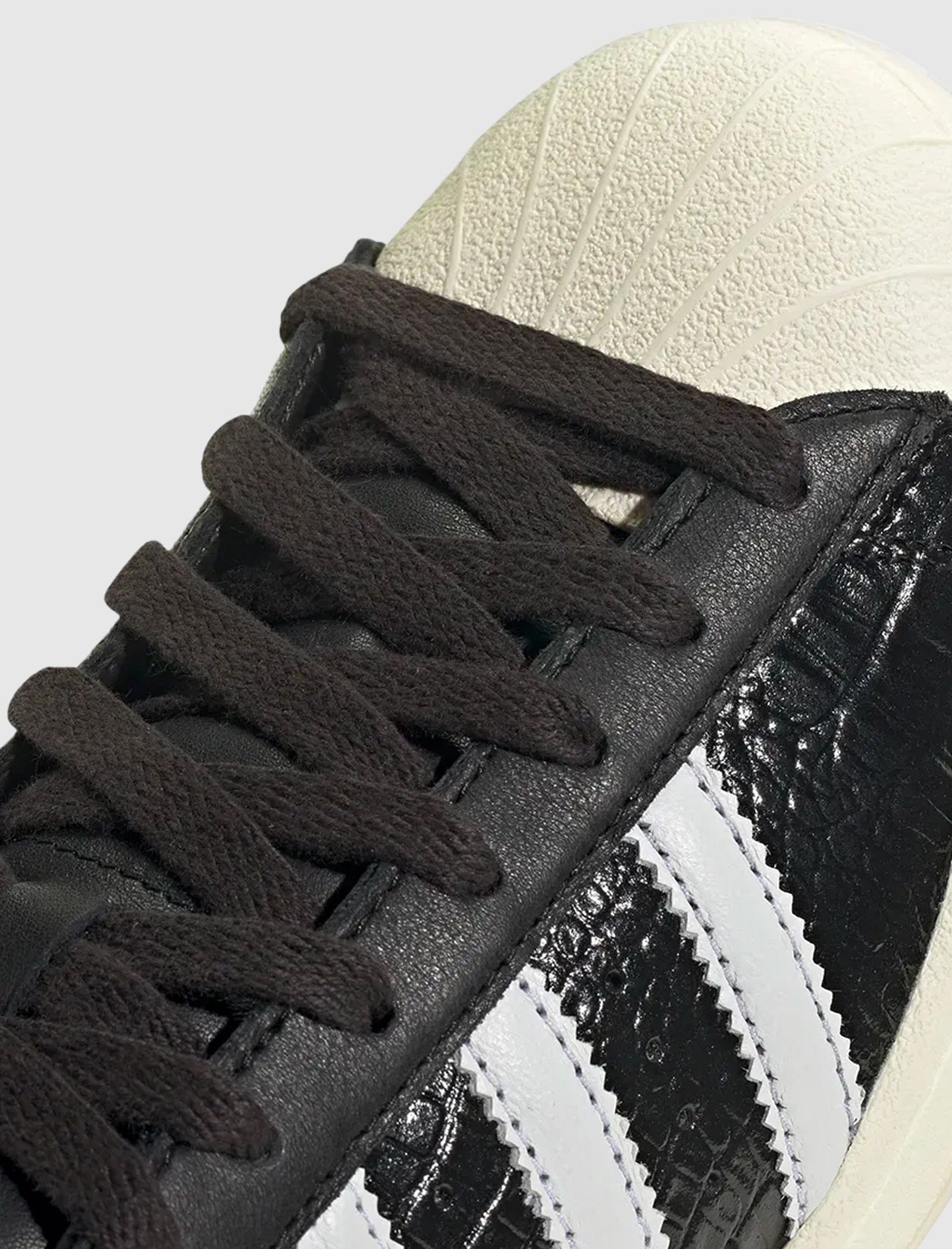 adidas WOMEN'S SUPERSTAR VINTAGE BLACK