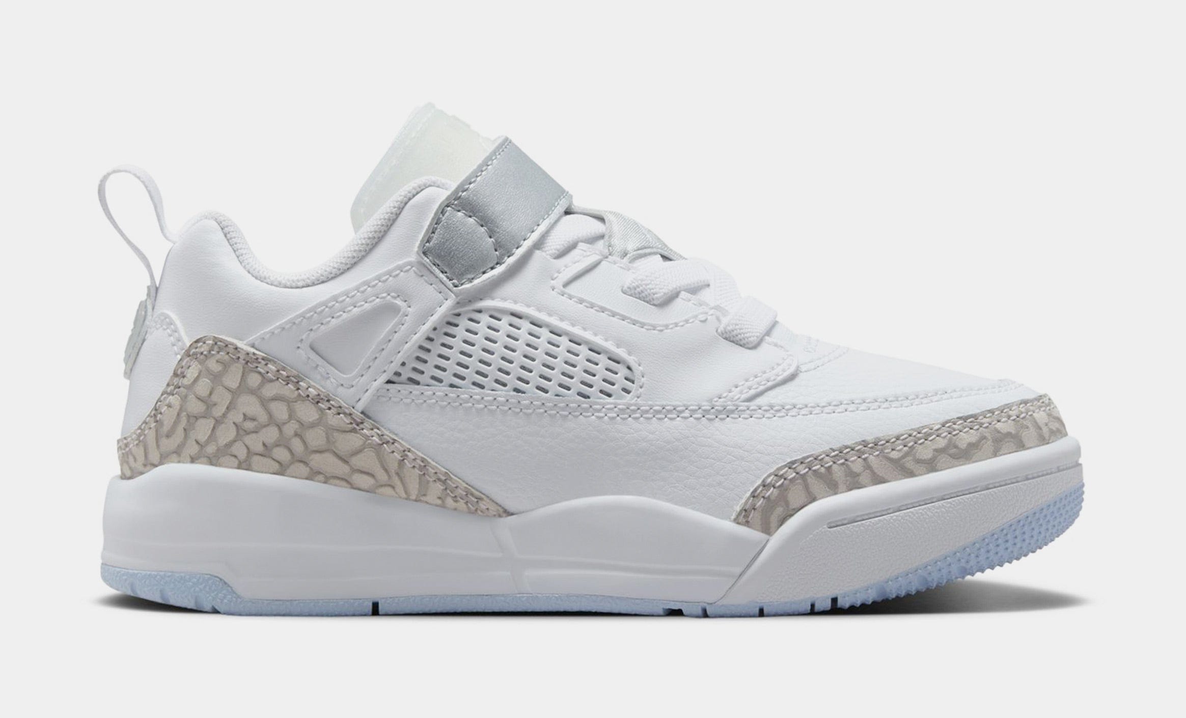 Air Jordan Spizike Low Preschool Lifestyle Shoes (White/Silver)