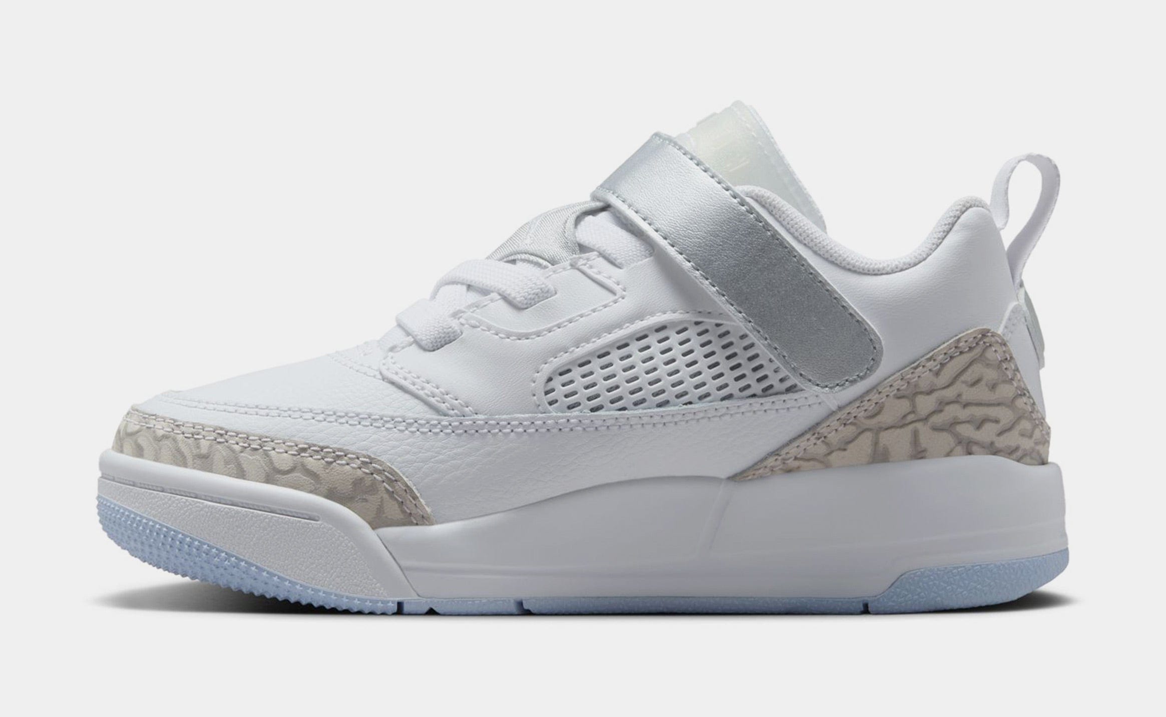 Air Jordan Spizike Low Preschool Lifestyle Shoes (White/Silver)