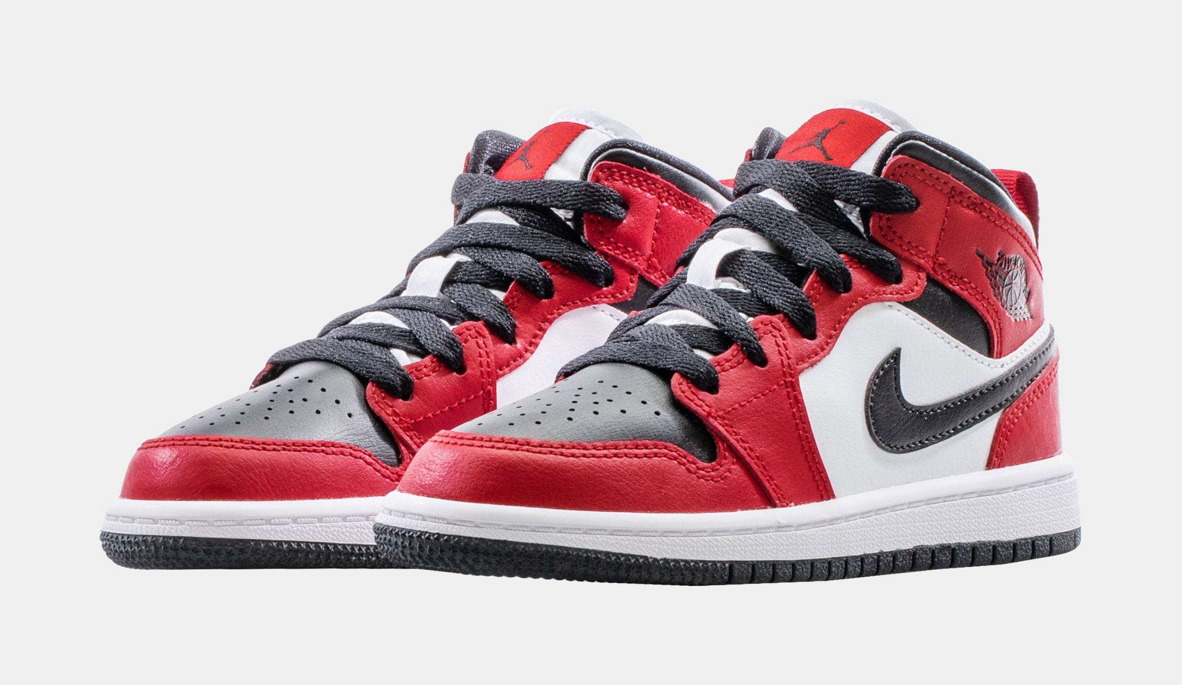 Air Jordan 1 Mid Preschool Lifestyle Shoes (Black/Red/White)