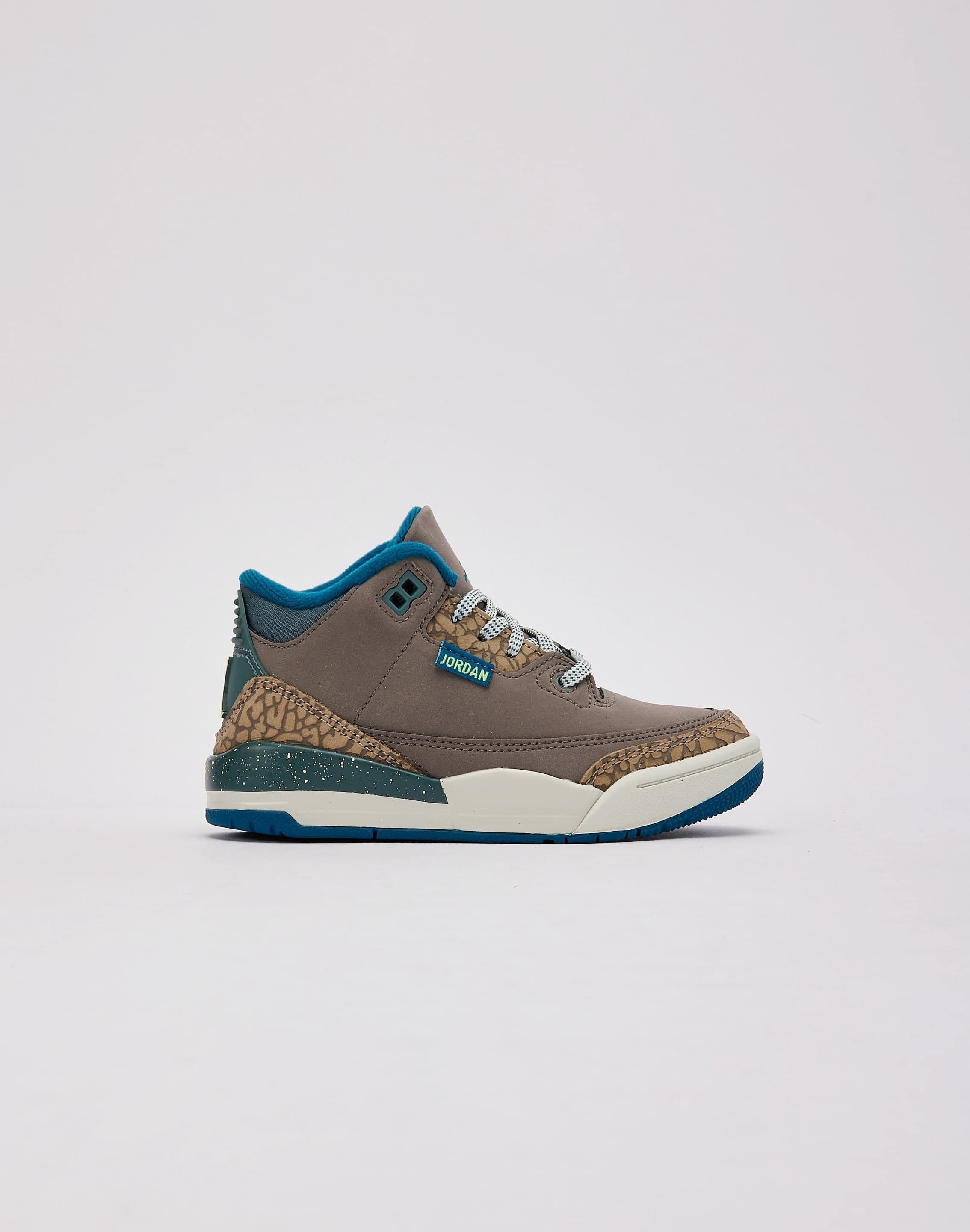Air Jordan Jordan Air Jordan 3 Retro We Outside Pre - School