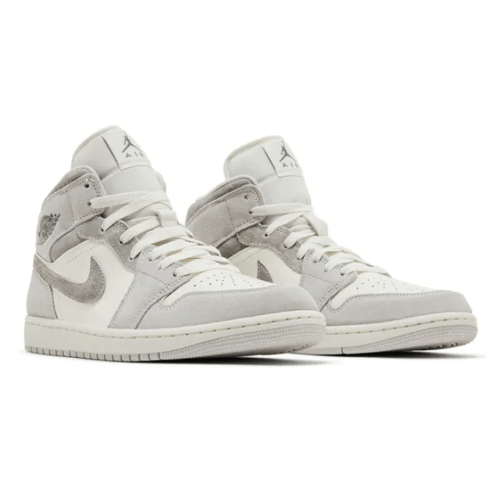 Air Jordan Jordan 1 Mid SE Neutral Grey Sail