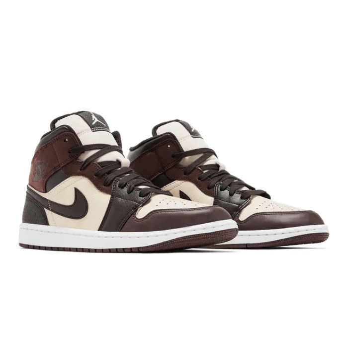 Air Jordan Jordan 1 Mid SE Paris YMCA