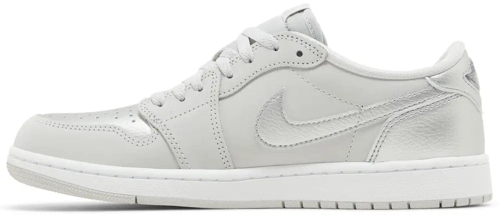 Nike Air Jordan 1 Retro Low OG Metallic Silver