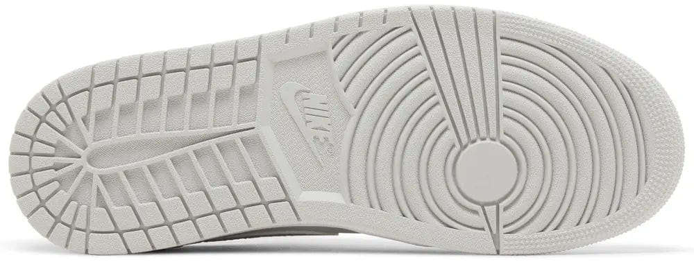 Nike Air Jordan 1 Retro Low OG Metallic Silver