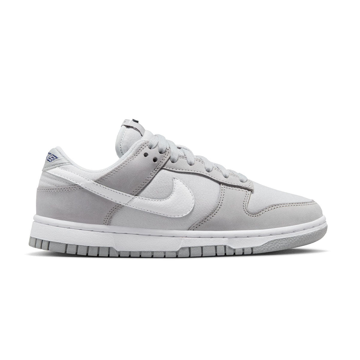 Nike Wmns Dunk Low Light Smoke Grey