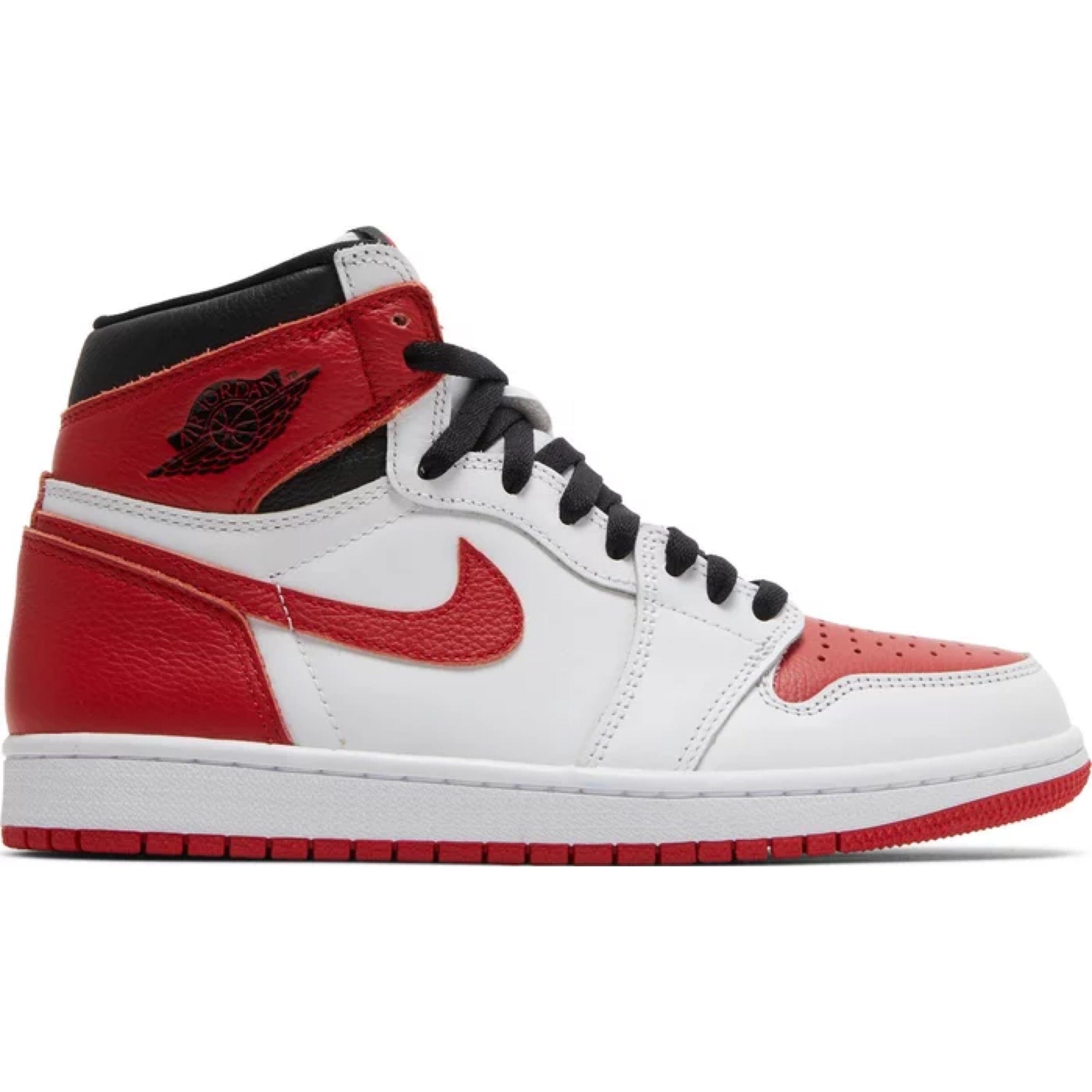 Nike Air Jordan 1 Retro High OG Heritage