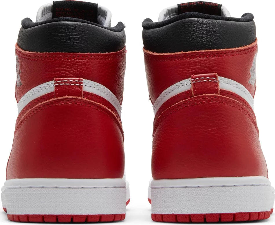 Nike Air Jordan 1 Retro High OG Heritage