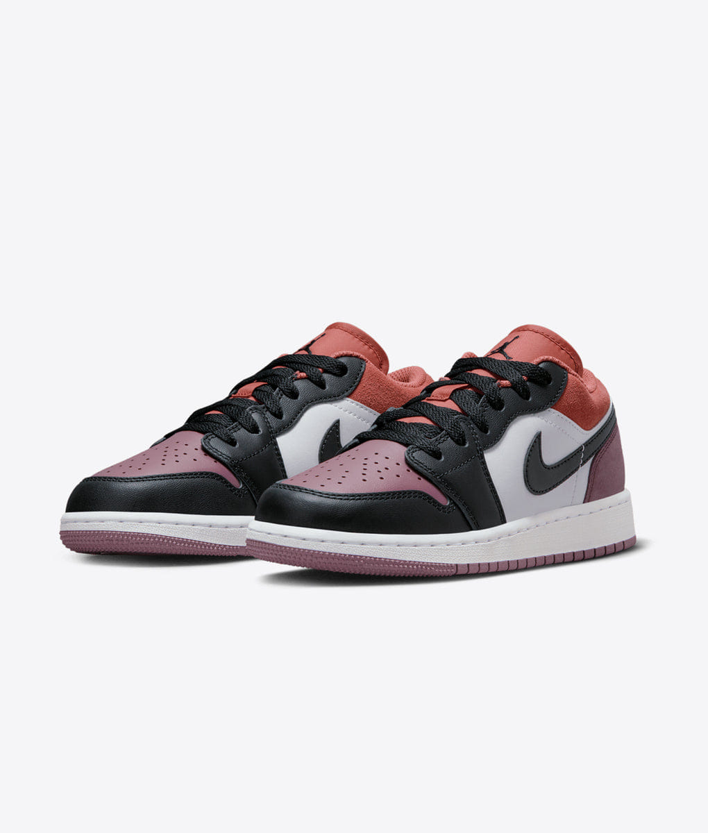Air Jordan Jordan 1 Low SE Sky J Mauve Sneakers — Off Kicks