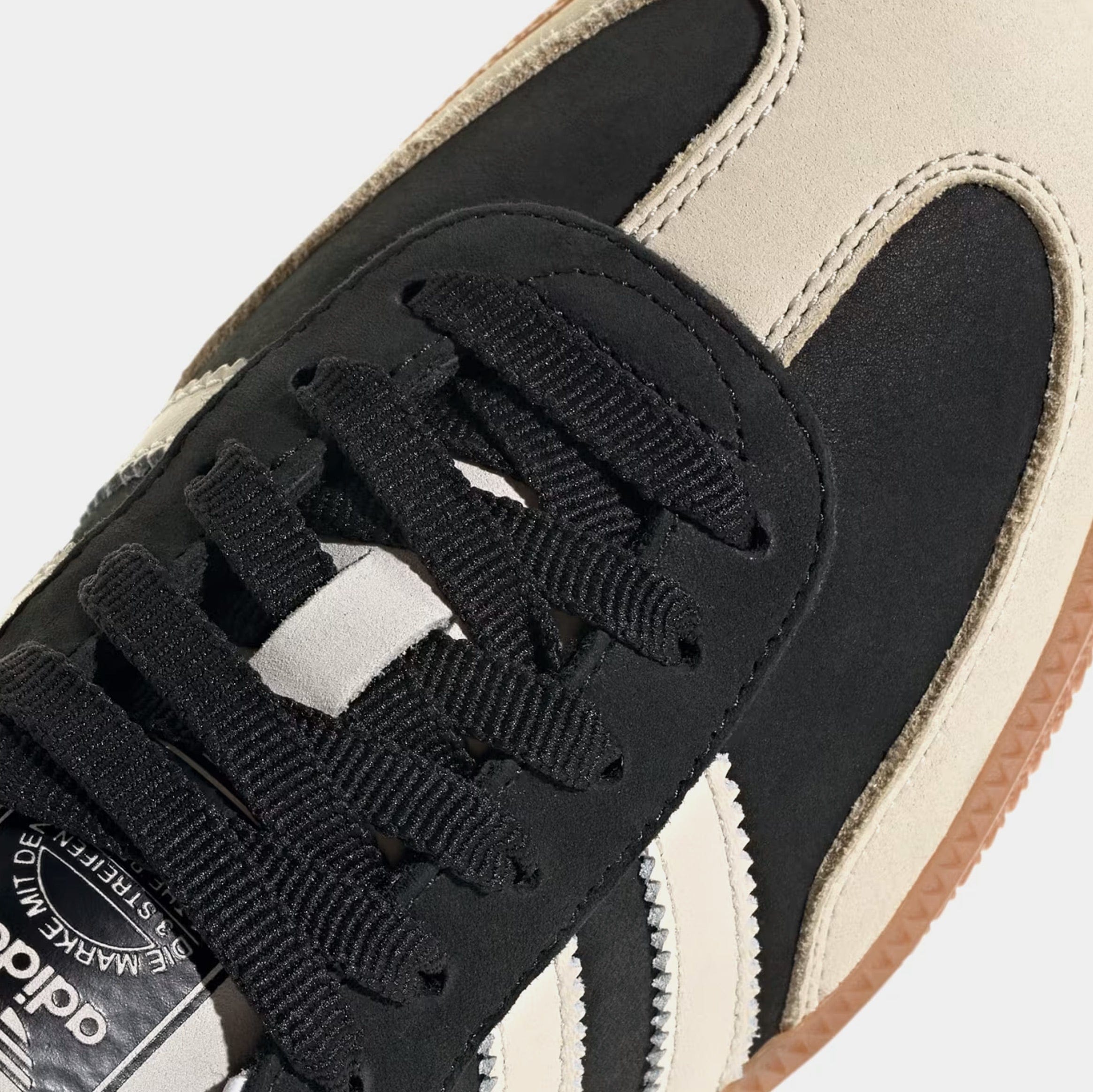 adidas Samba OG Womens Lifestyle Shoes (Core Black/Wonder White/Silver Metallic)