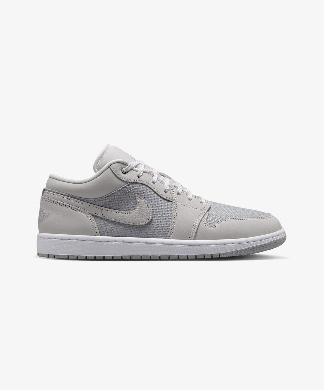 Air Jordan JORDAN | AIR JORDAN 1 LOW SE { OFF WHITE/LT SMOKE GREY - SOFT PEARL