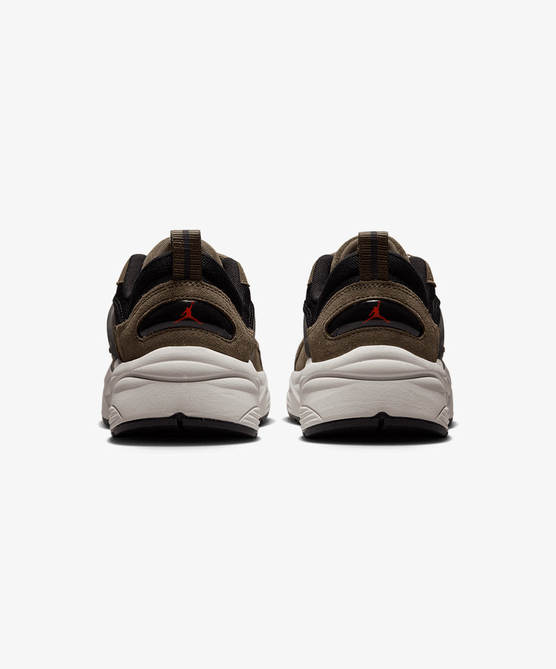 Air Jordan JORDAN | JORDAN TRUNNER O/S { PALOMINO/UNIVERSITY RED - BLACK - PHANTOM