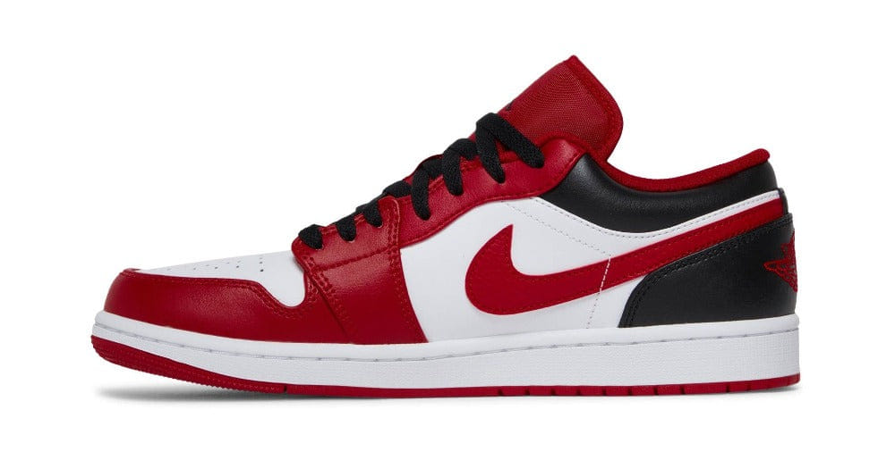 Air Jordan 1 Low Bulls / Reverse Black Toe