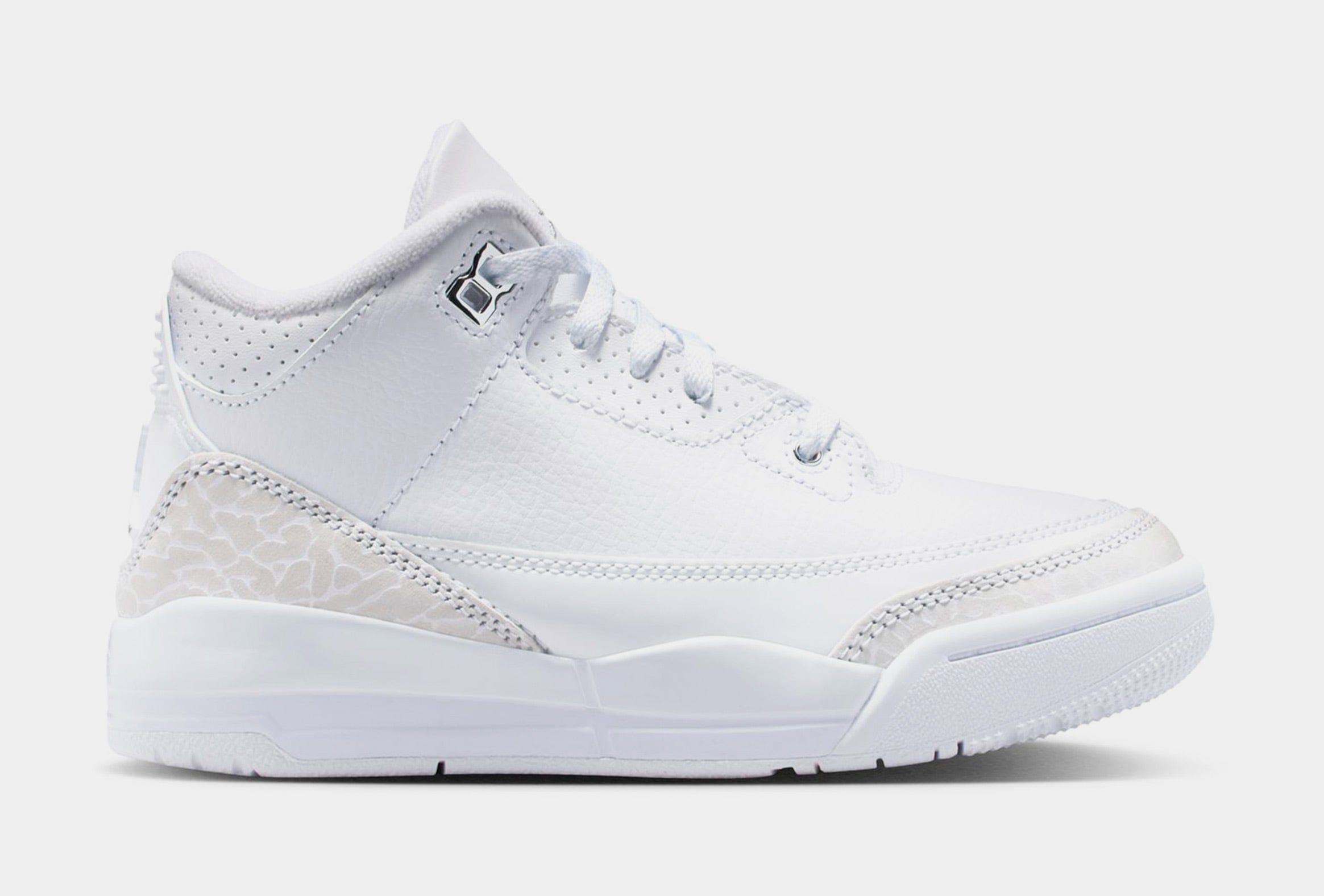Air Jordan 3 Retro White and Silver Preschool Lifestyle Shoes (White/Metallic Silver)