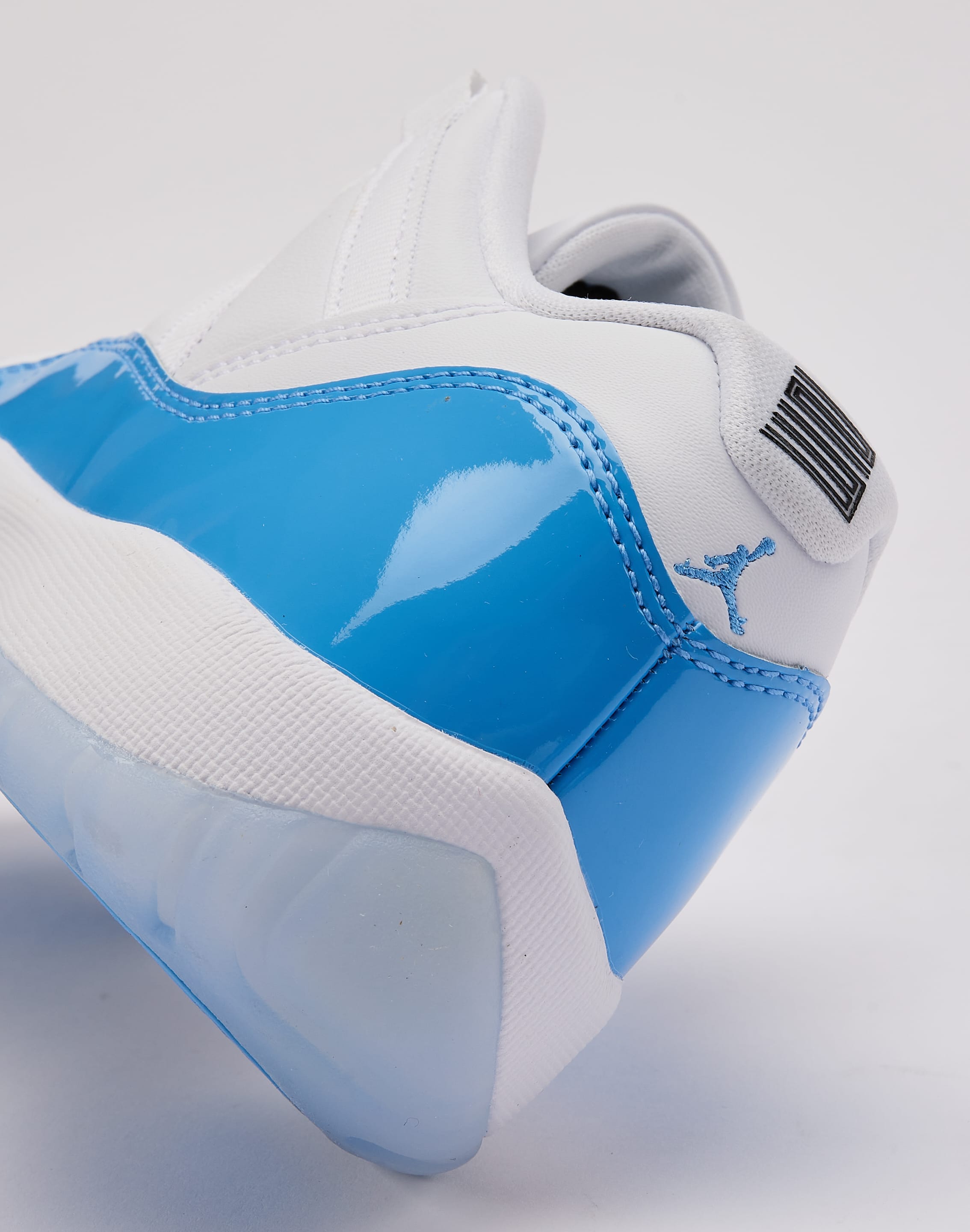 Air Jordan Jordan Air Jordan 11 Retro Low University Blue Grade - School