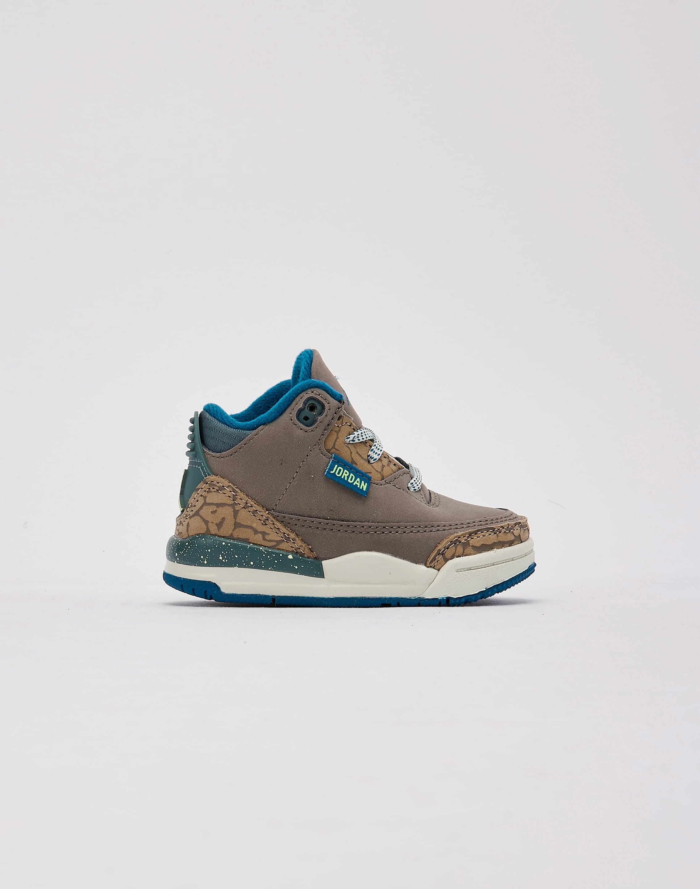 Air Jordan Jordan Air Jordan 3 Retro We Outside Infant