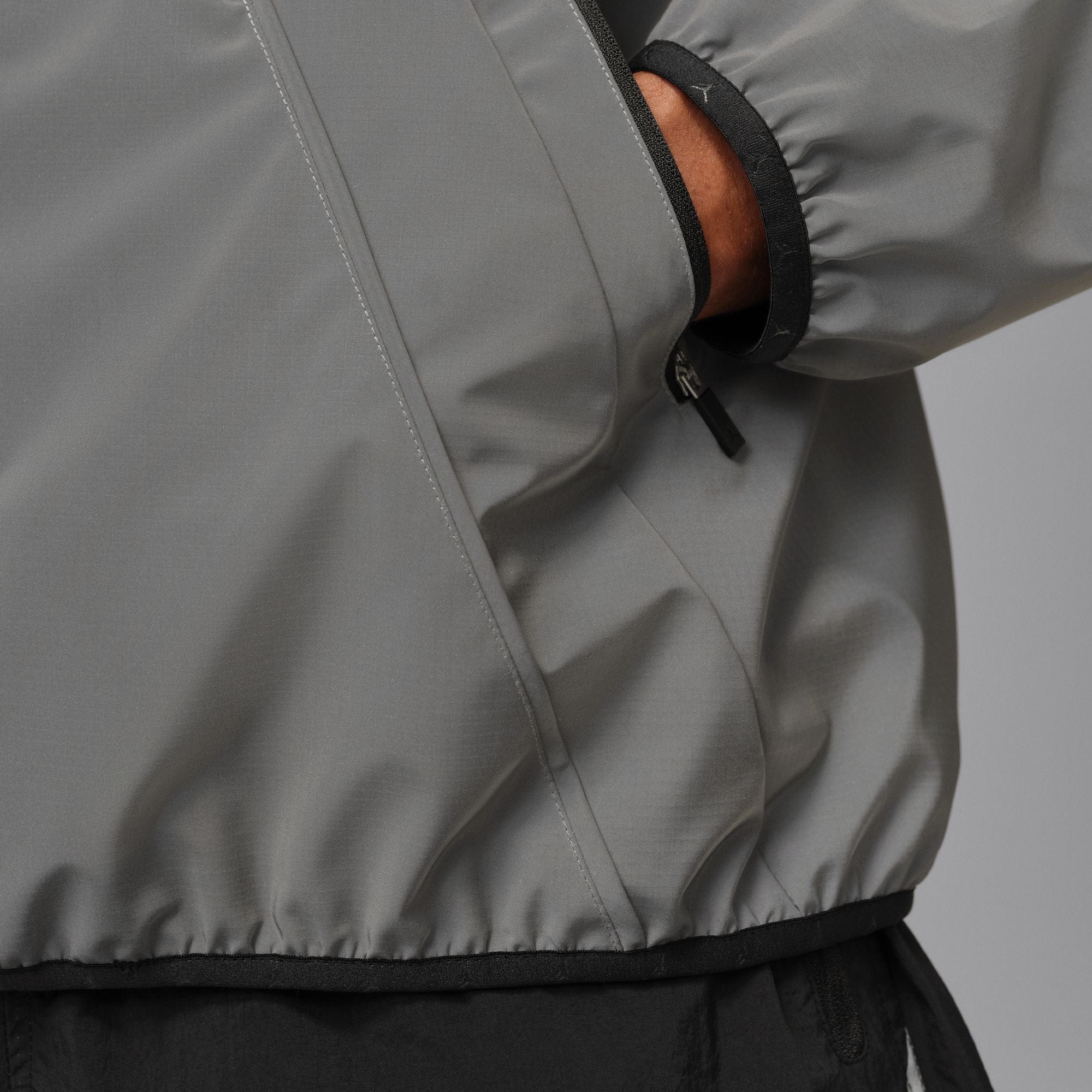 Air Jordan Mens Brooklyn Hike Mike Reflective Jacket