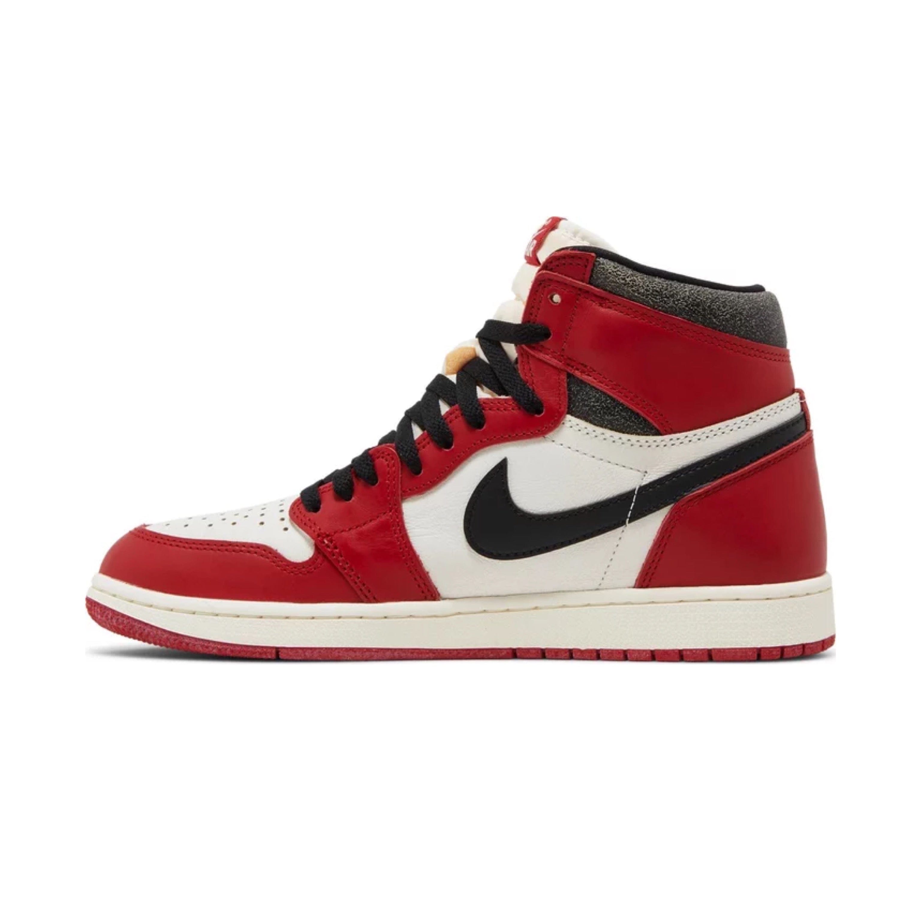 Nike AIR JORDAN 1 RETRO HIGH OG CHICAGO Lost & Found