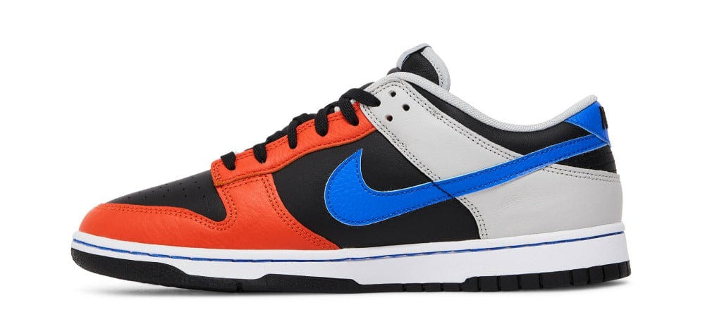 Nike Dunk Low EMB NBA 75th Anniversary Knicks (Size UK9.5/US10.5)
