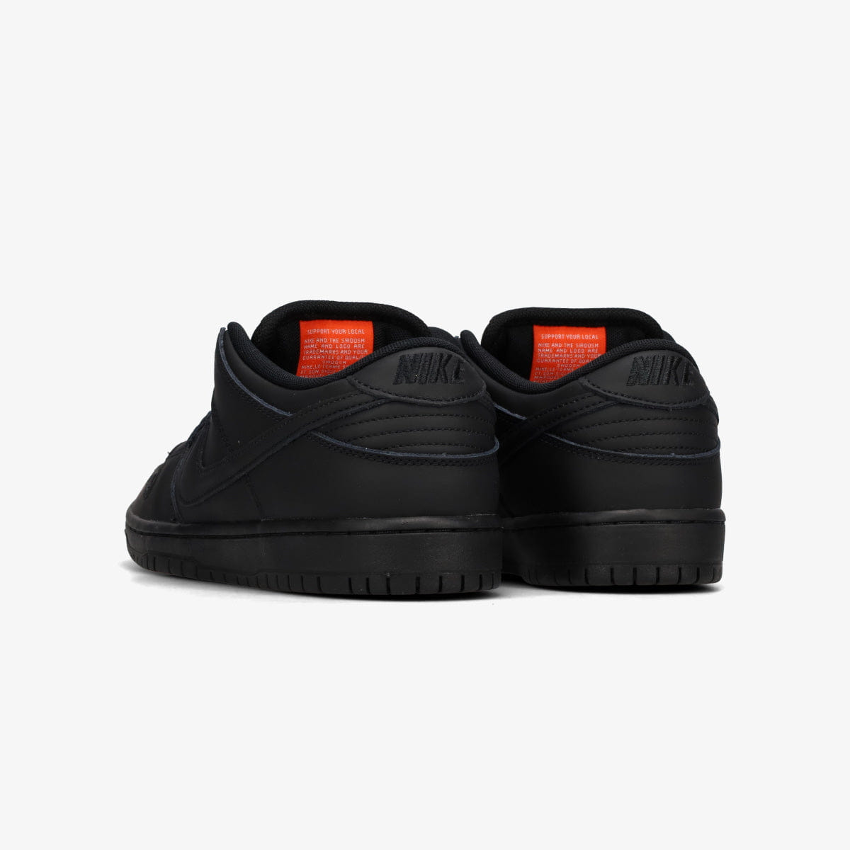 Nike SB DUNK LOW PRO ISO - TRIPLE BLACK -